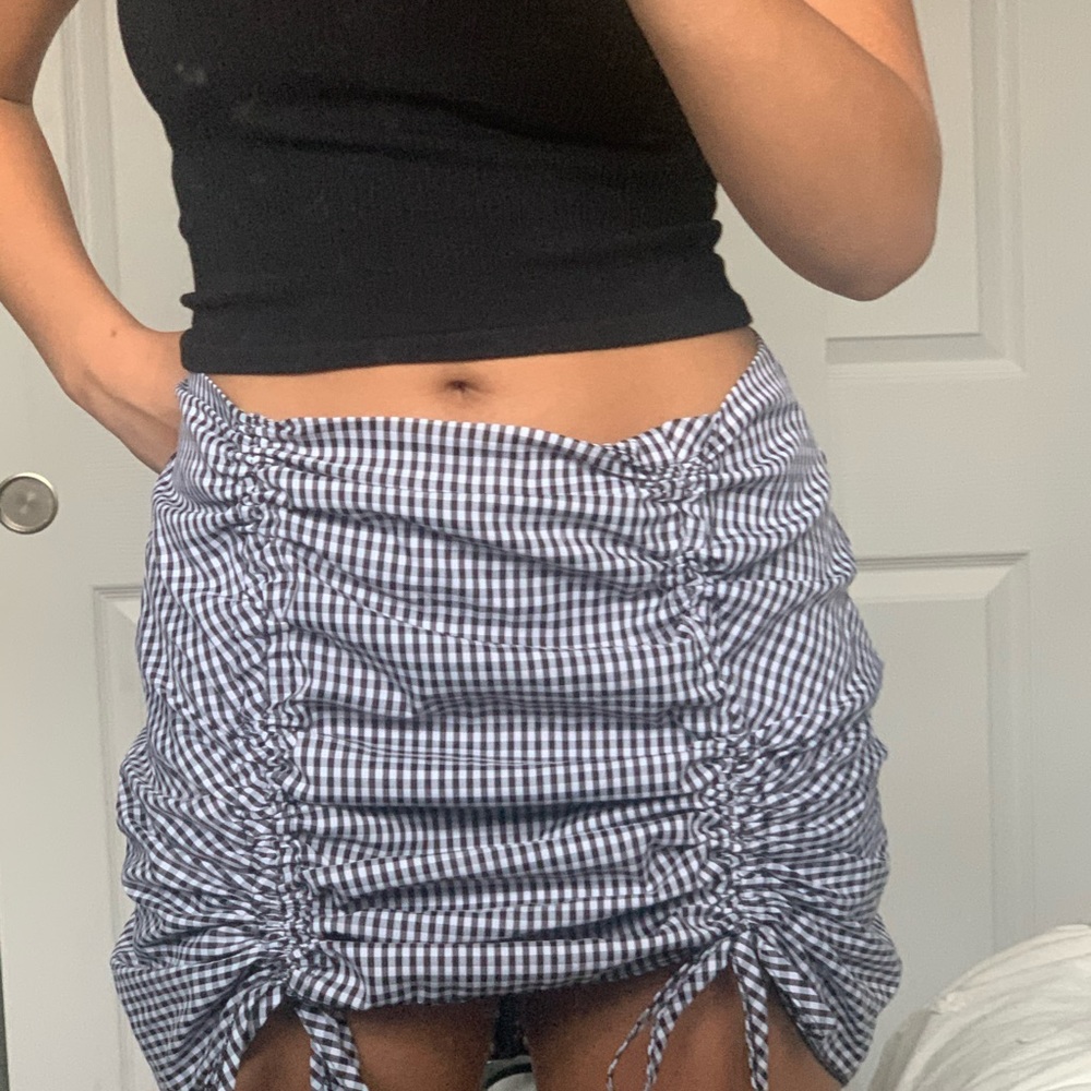 Shein Cinched adjustable skirt